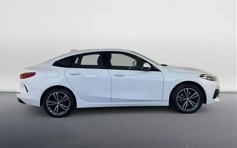 Used BMW 218 Gran Coupé Sport Line 136 HP (100 kW) 2021 White Coupe