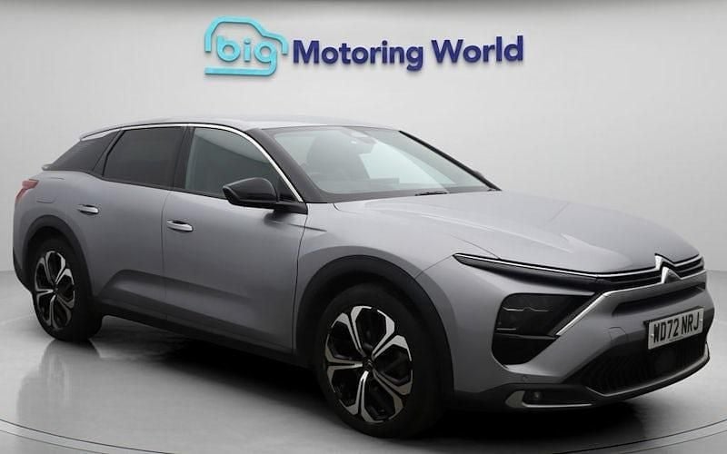 Used 2023 Citroën C5 X PureTech Estate | £13,789 (Fair price) - Image 1/4