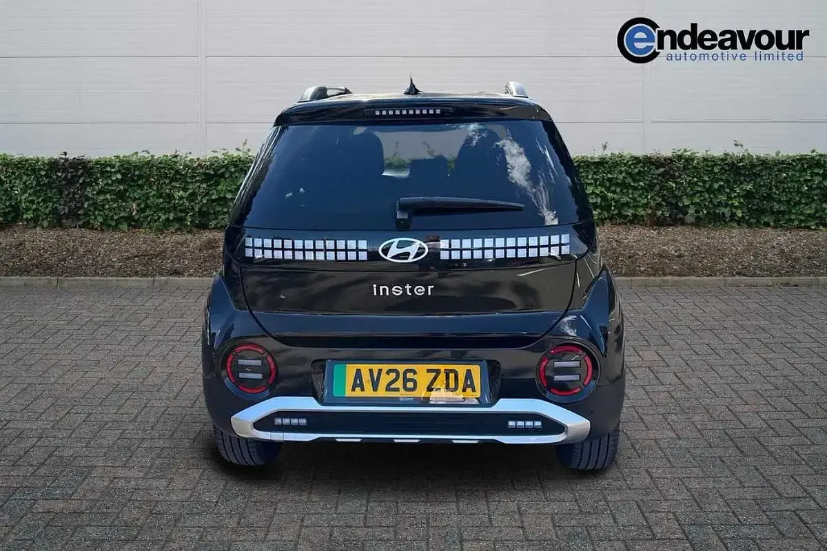Used Hyundai Inster 85 kW (116 HP) 2026 Black Hatchback