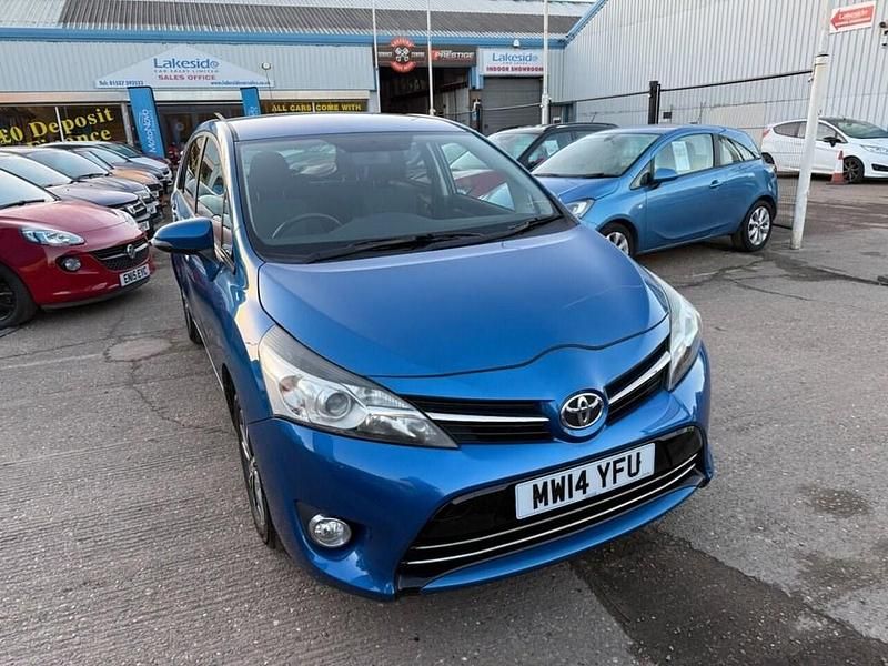 Blue Used 2014 Toyota Verso MPV | £8,999 (Fair price) - Image 1/4