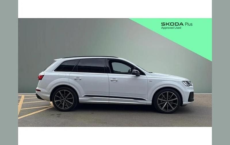 Used Audi Q7 Black Edition 286 HP (210 kW) 2020 White SUV