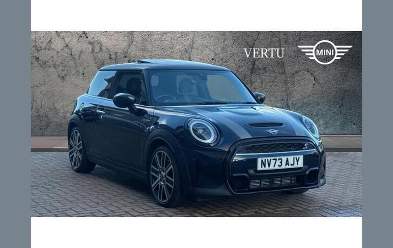 Other Used 2023 Mini Cooper S Exclusive Hatchback | £21,090 (Fair price) - Image 1/4