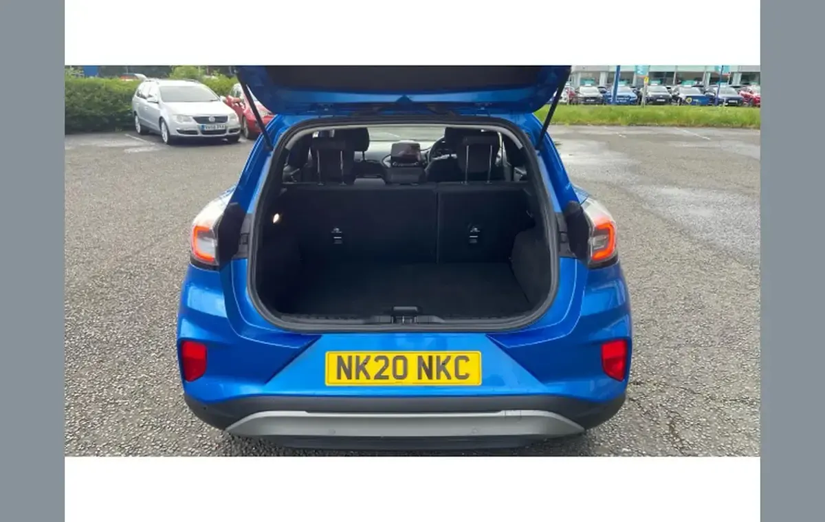 Used Ford Puma Titanium 155 HP (114 kW) 2020 Blue SUV