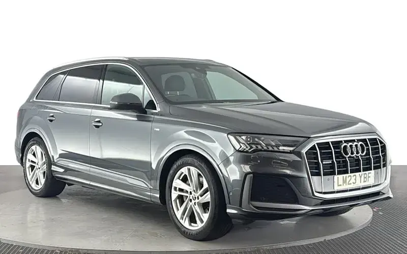 Used Audi Q7 S-Line 286 HP (210 kW) 2023 Grey SUV