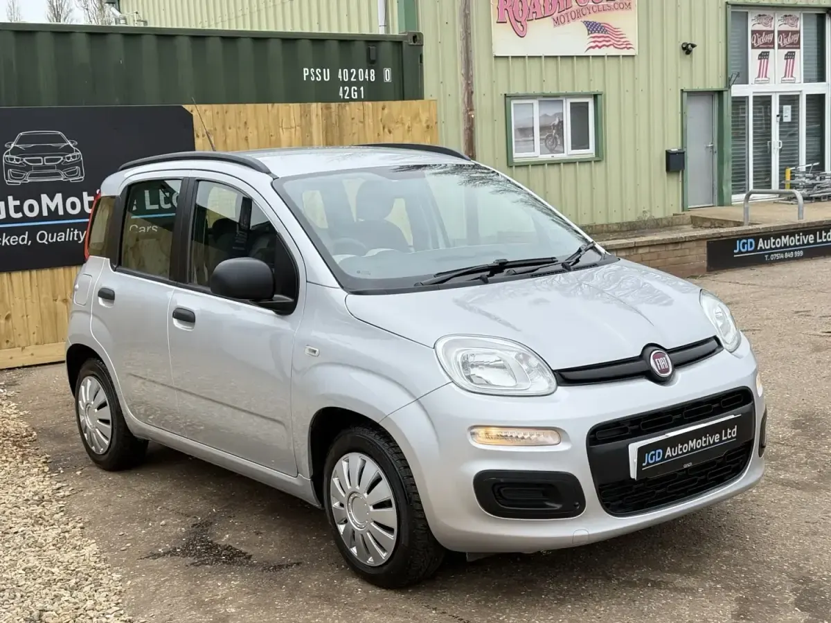 Gebraucht Fiat Panda Easy 69 PS (50 kW) 2016 Grau Kleinwagen