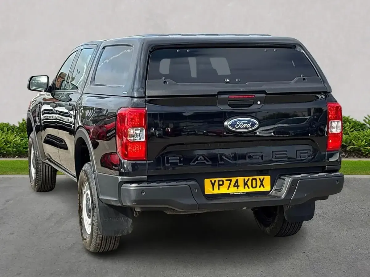 Used Ford Ranger XL 170 HP (125 kW) 2024 Black Pickup