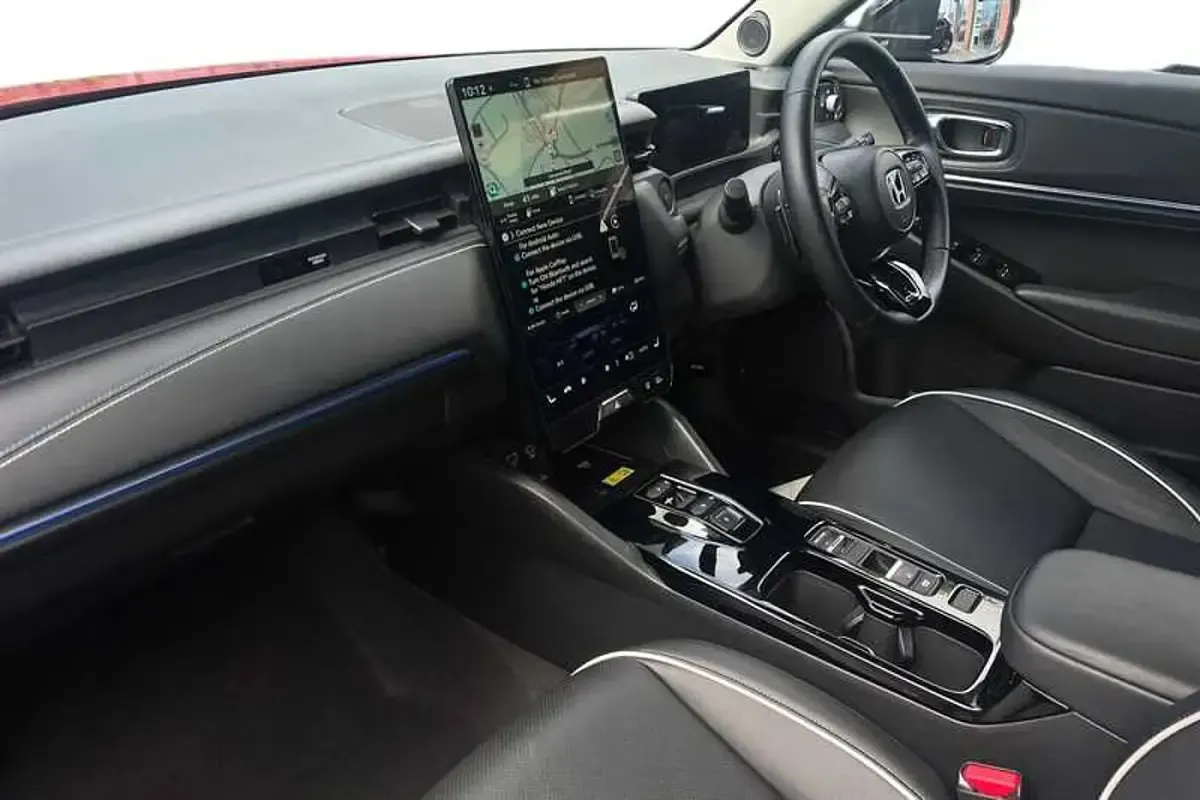 Used Honda e:Ny1 Elegance 150 kW (204 HP) 2024 Red SUV