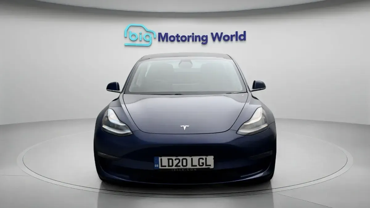 Used Tesla Model 3 Performance 461 kW (627 HP) 2020 Blue Sedan