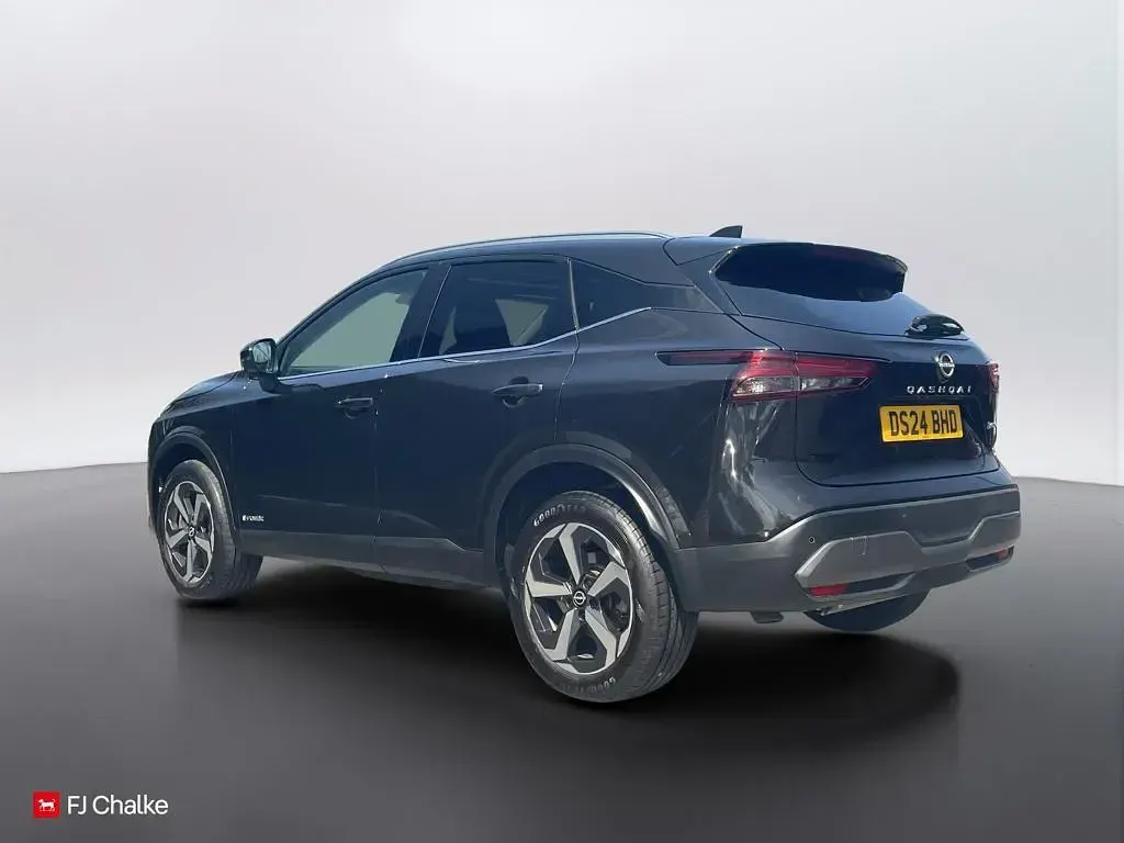 Used Nissan Qashqai N-Connecta 2024 Black SUV