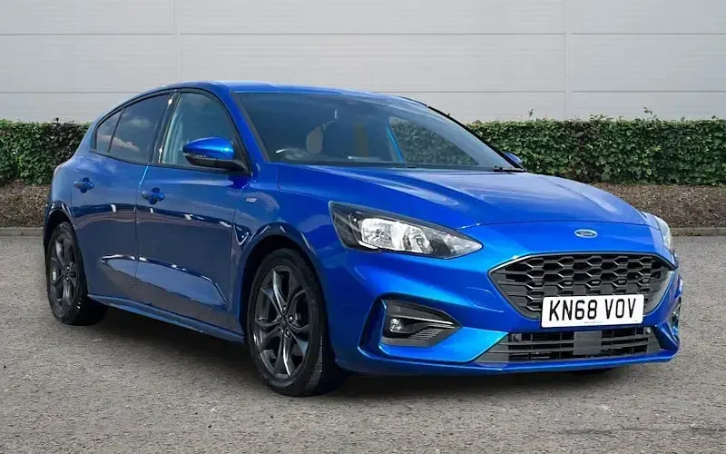 Used Ford Focus ST-Line 125 HP (91 kW) 2020 Hatchback