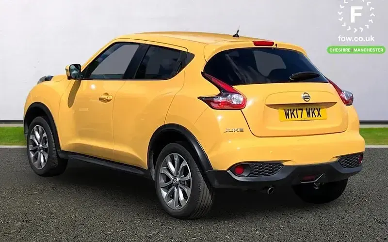 Used Nissan Juke Tekna 117 HP (86 kW) 2017 Yellow SUV