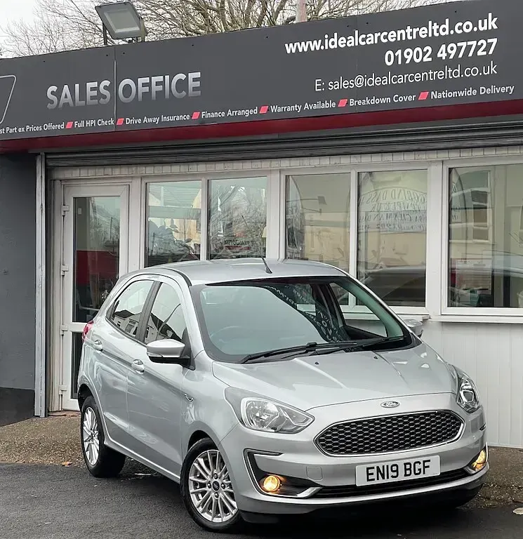 Used Ford Ka Plus Zetec 85 HP (62 kW) 2019 Silver Hatchback