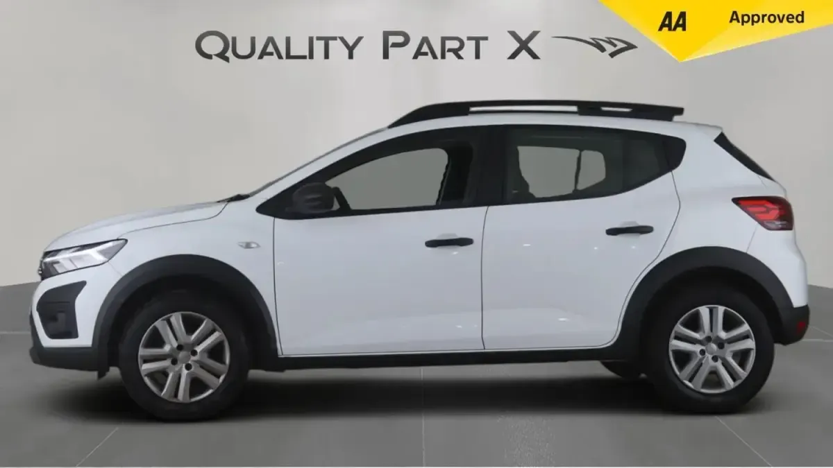 Usado Dacia Sandero Essentiel 2023 Blanco Utilitario