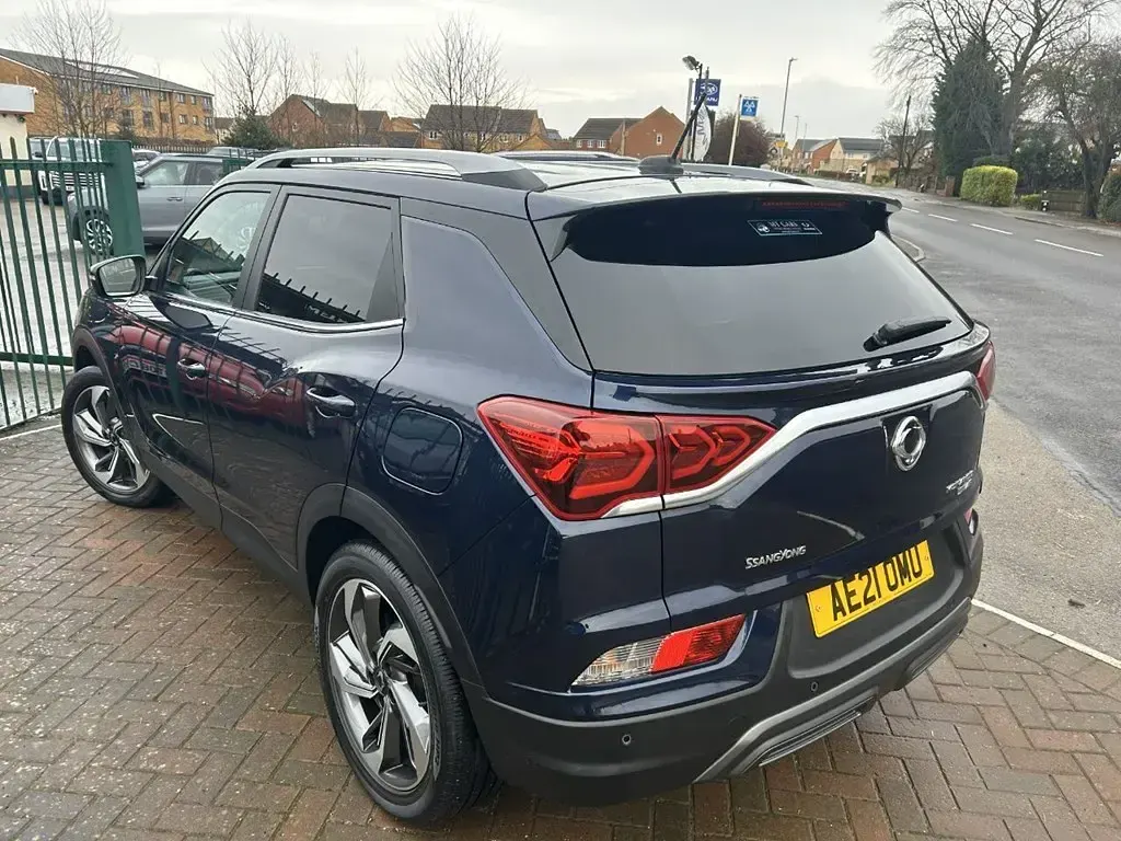 Used SsangYong Korando 163 HP (119 kW) 2021 Dandy blue Estate