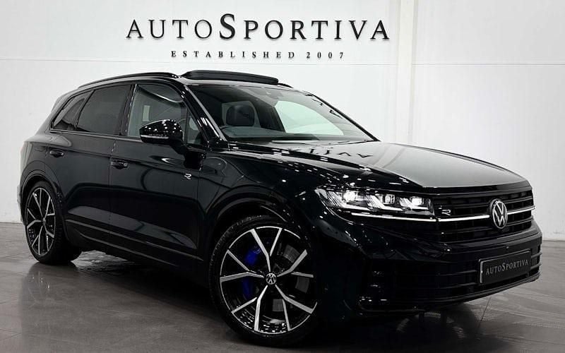 Black Used 2024 VW Touareg R SUV | £58,990 (Fair price) - Image 1/4