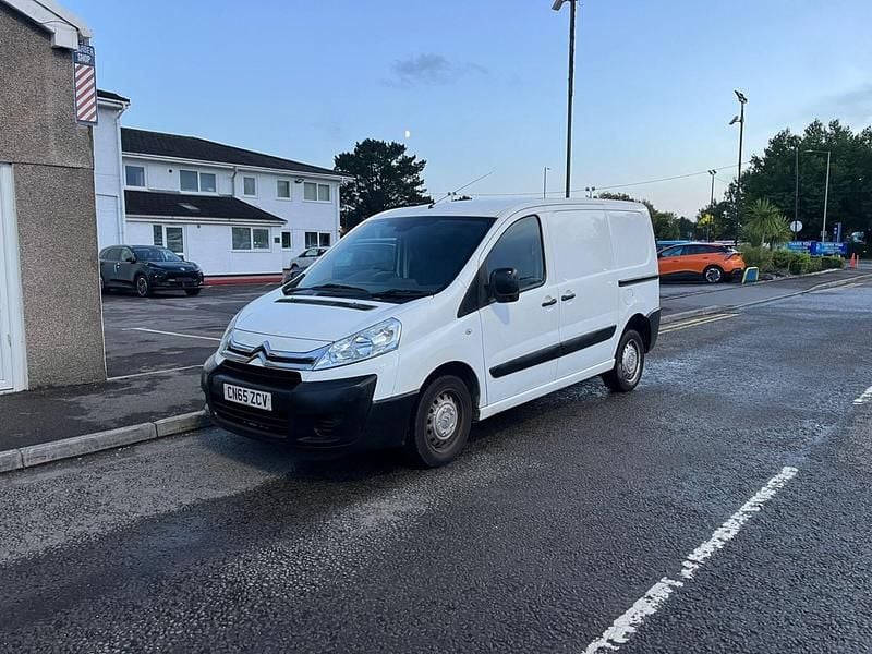 White Used 2015 Citroën Dispatch MPV | £3,995 (Good price) - Image 1/4