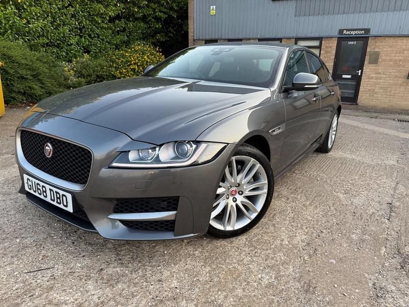 Used Jaguar XF R-Sport 240 HP (176 kW) 2018 Grey Sedan