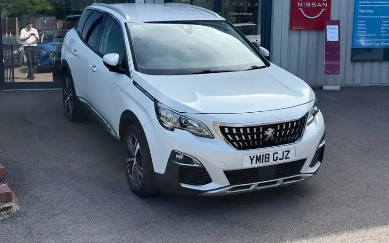 Used Peugeot 3008 Allure 120 HP (88 kW) 2018 SUV