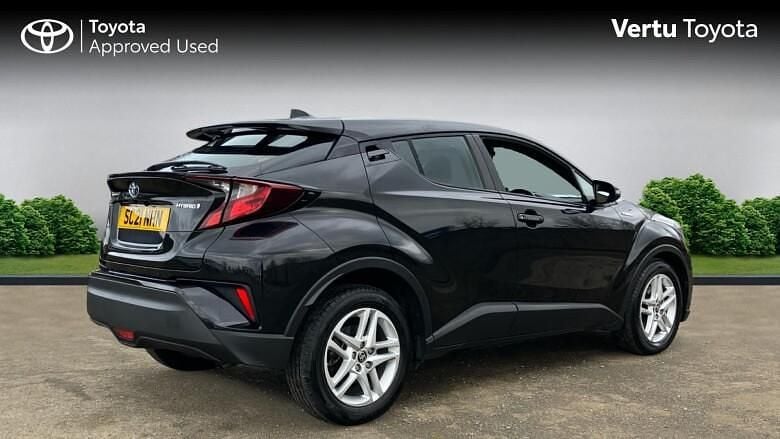 Used Toyota C-HR 122 HP (89 kW) 2021 Black SUV