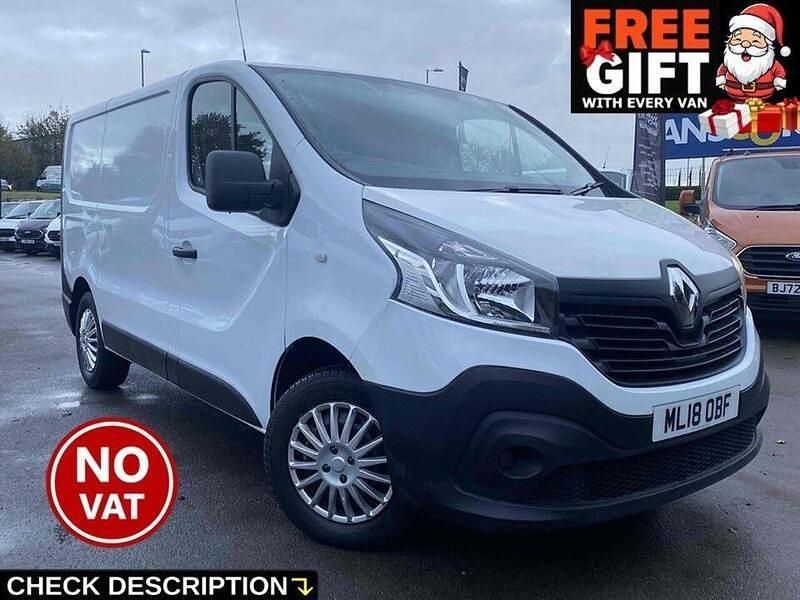 White Used 2018 Renault Trafic Business MPV | £8,995 (Fair price) - Image 1/3