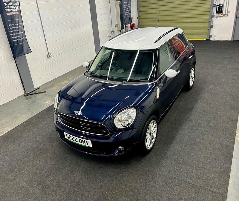 Used Mini Cooper D 2016 Blue Hatchback