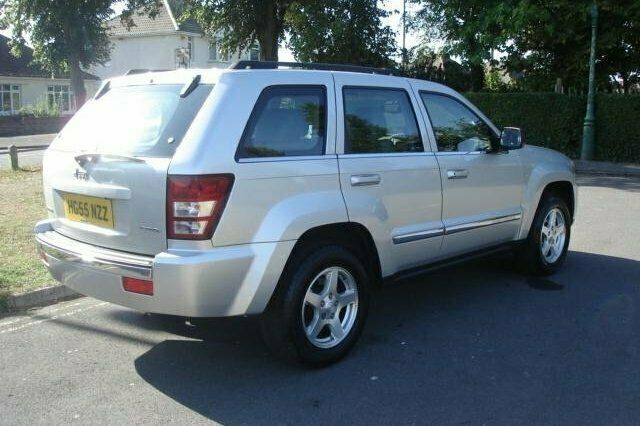 Used Jeep Grand Cherokee 215 HP (158 kW) 2005 SUV