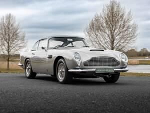 Used Aston Martin DB5 340 HP (250 kW) 1964 Silver Coupe
