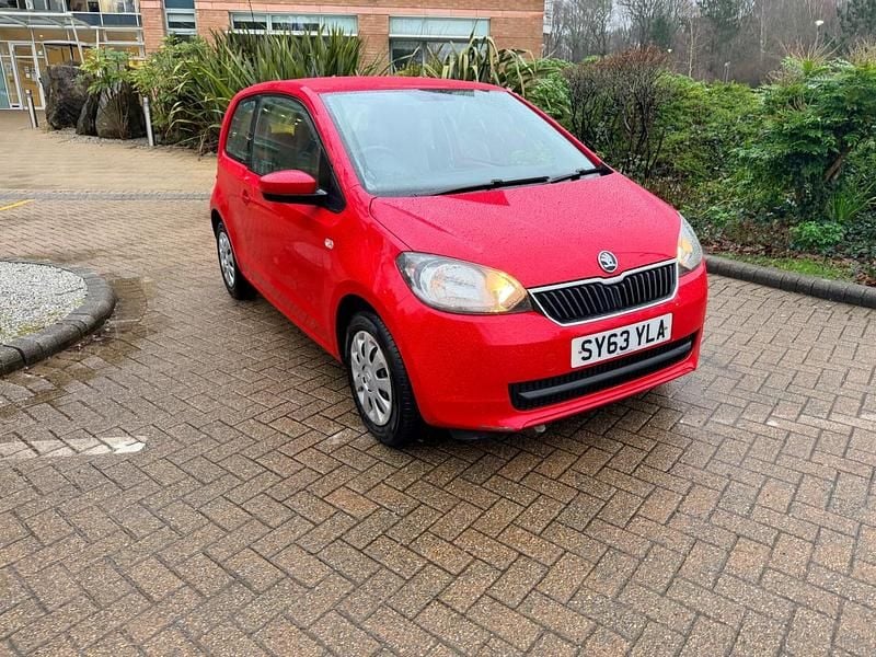 Used Skoda Citigo SE 60 HP (44 kW) 2013 Red Hatchback