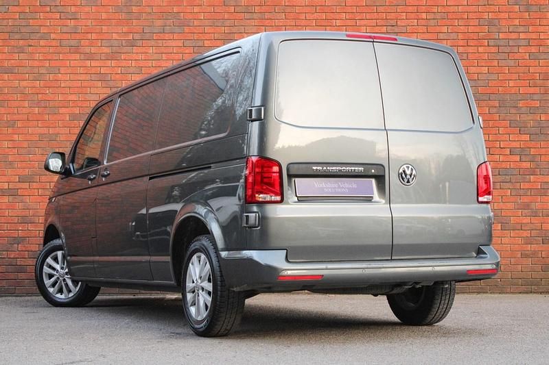 Used VW Transporter Highline 2023 Grey Van