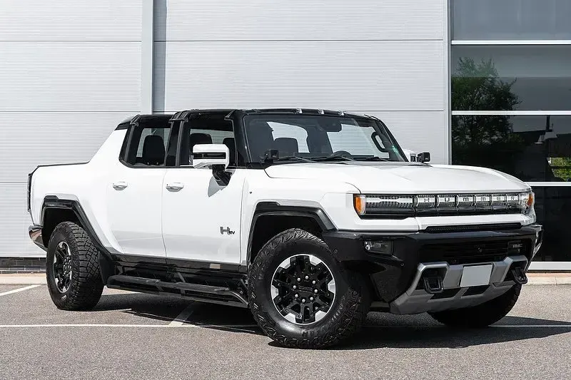 Used GMC Hummer EV 2026 Interstellar white Pickup