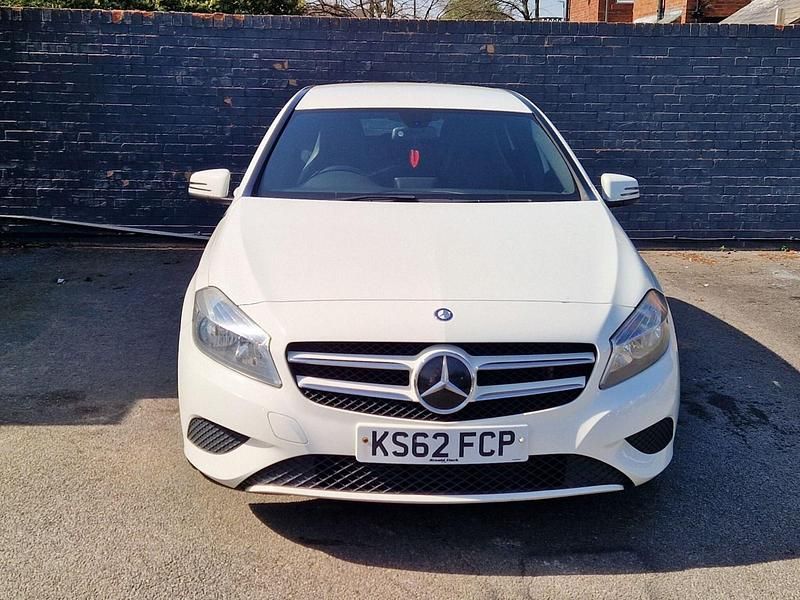 Used Mercedes A180 SE 2013 White Hatchback