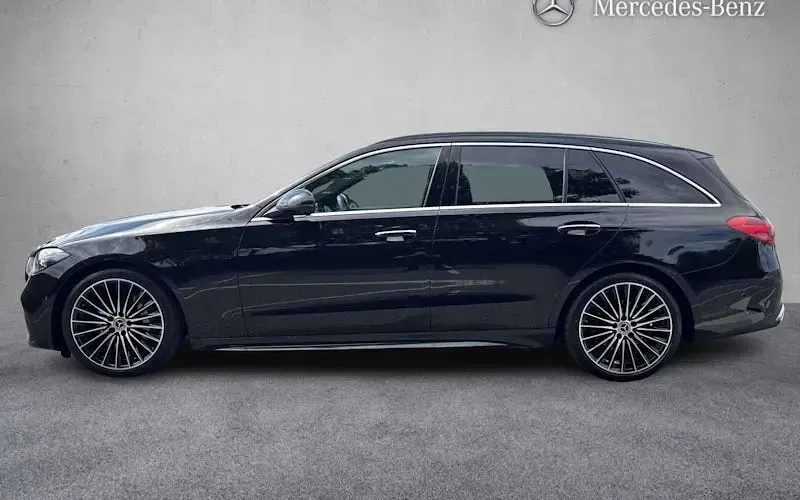 Used Mercedes C300 AMG line 258 HP (189 kW) 2025 Estate