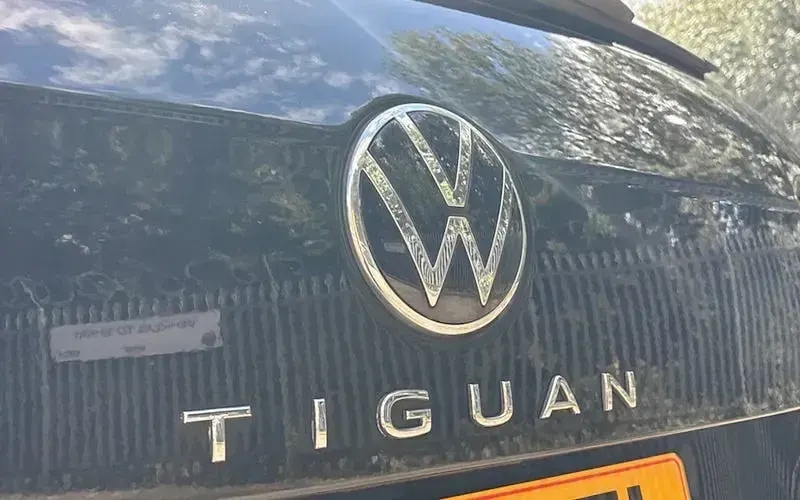 Used VW Tiguan Allspace R-line 150 HP (110 kW) 2022 Black SUV