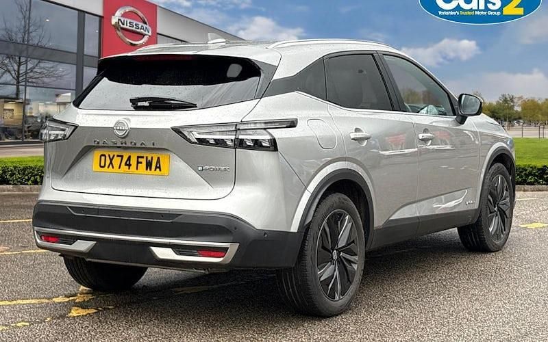 Used Nissan Qashqai Tekna 190 HP (139 kW) 2025 Silver SUV
