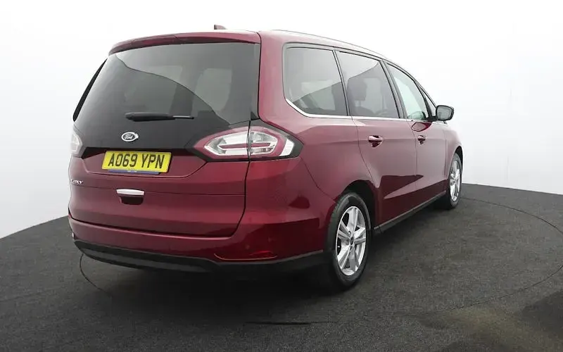 Used Ford Galaxy Titanium 150 HP (110 kW) 2020 Red MPV