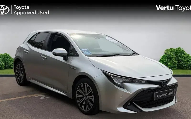 Usado Toyota Corolla Design 122 HP (89 kW) 2022 Citadino
