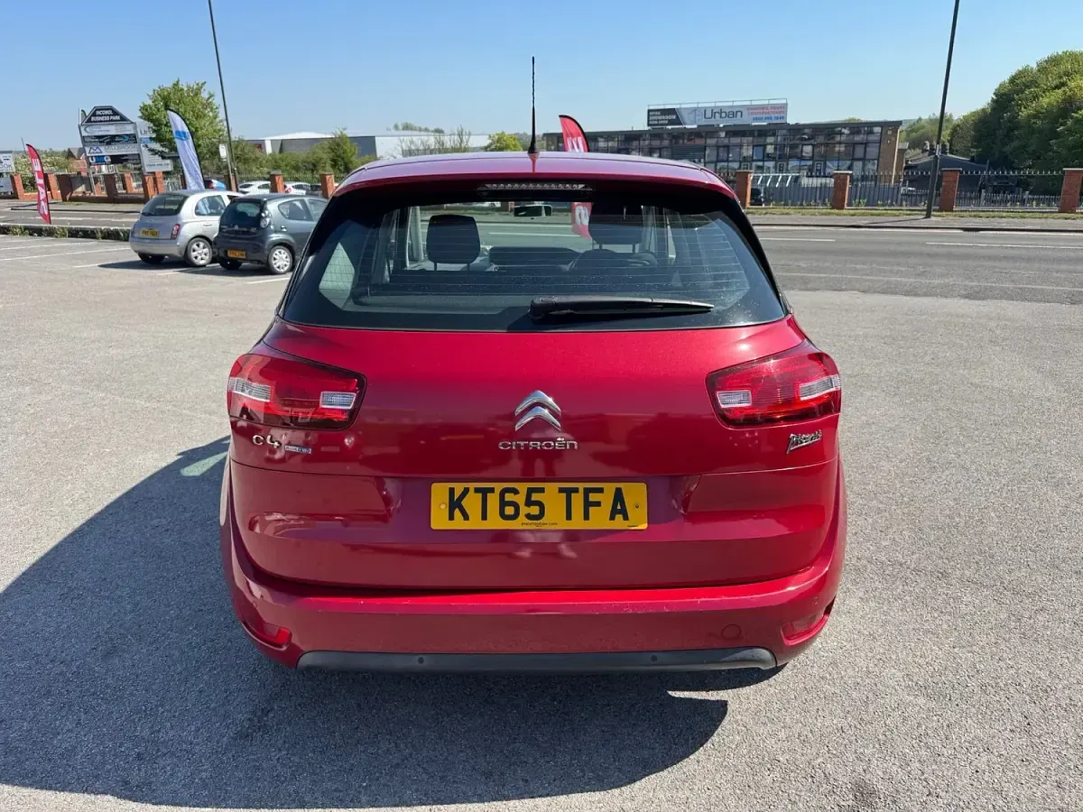 Used Citroën C4 Picasso VTR Sport 2016 Red MPV