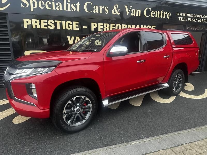 Usado Mitsubishi L200 150 HP (110 kW) 2021 Vermelho Pickup