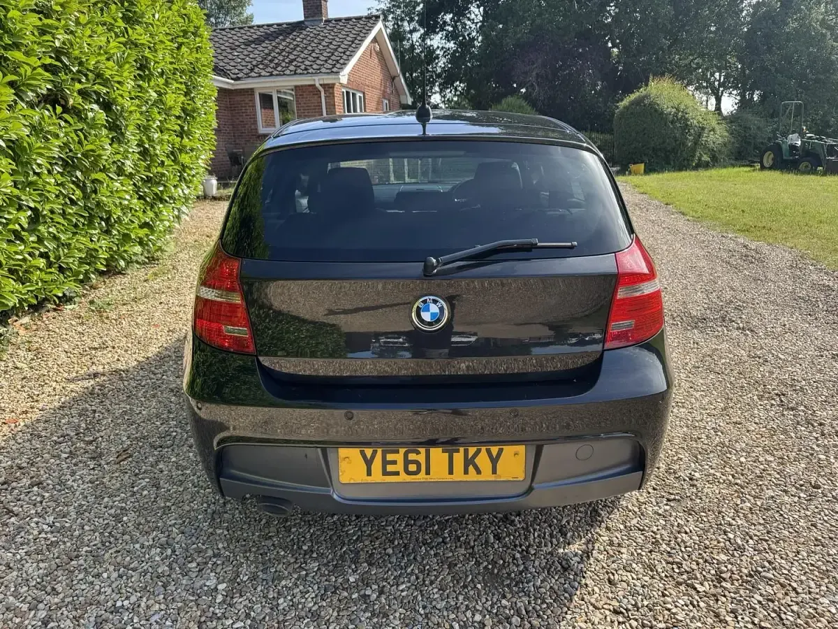 Used BMW 118 M Sport 2011 Black Hatchback