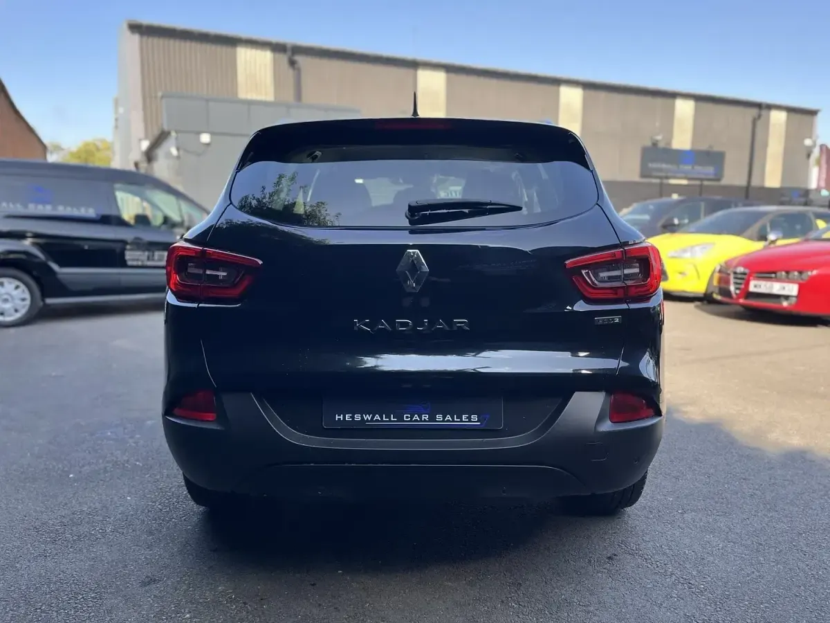 Used Renault Kadjar Dynamique 110 HP (80 kW) 2017 Black SUV