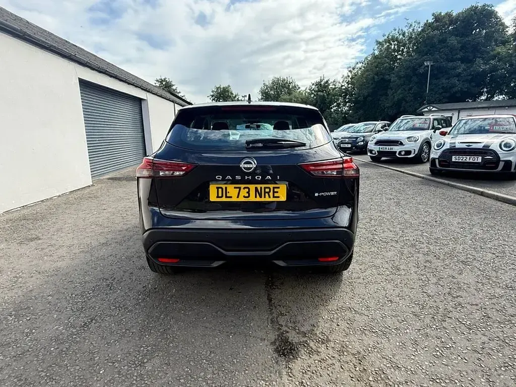 Used Nissan Qashqai Acenta Premium 190 HP (139 kW) 2023 Black SUV