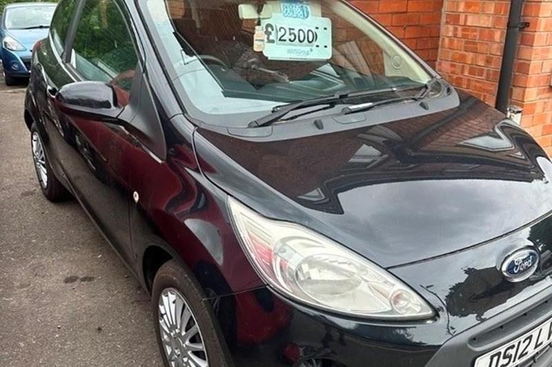 Used Ford Ka 69 HP (50 kW) 2012 Black Hatchback