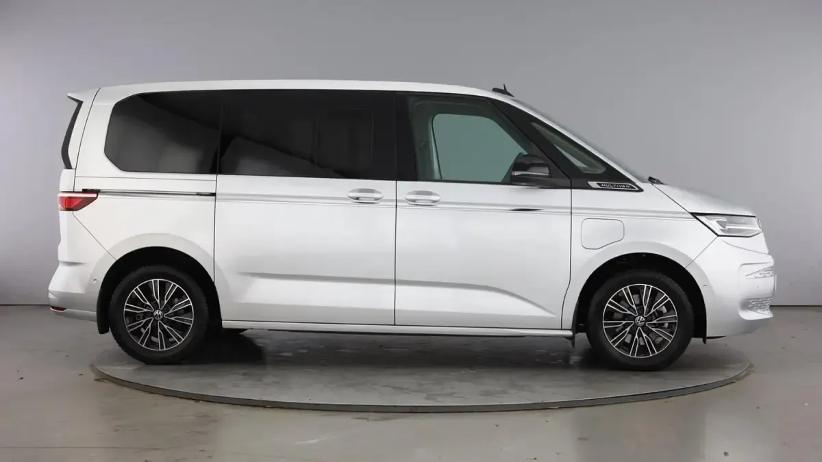Used VW Multivan Style 218 HP (160 kW) 2024 Silver MPV