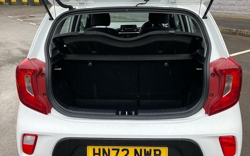 Used Kia Picanto 67 HP (49 kW) 2024 Hatchback