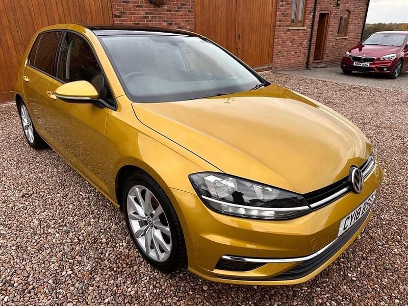 Yellow Used 2018 VW Golf VII GT Hatchback | £10,500 (Good price) - Image 1/4
