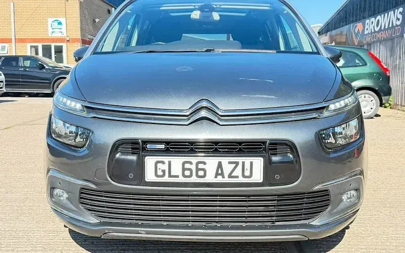 Used Citroën C4 SpaceTourer Flair 131 HP (96 kW) 2017 MPV