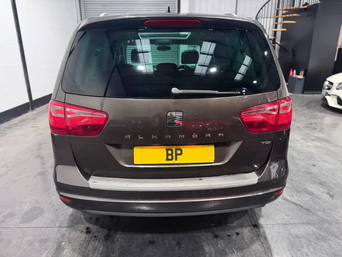 Used Seat Alhambra SE 174 HP (127 kW) 2015 Brown MPV