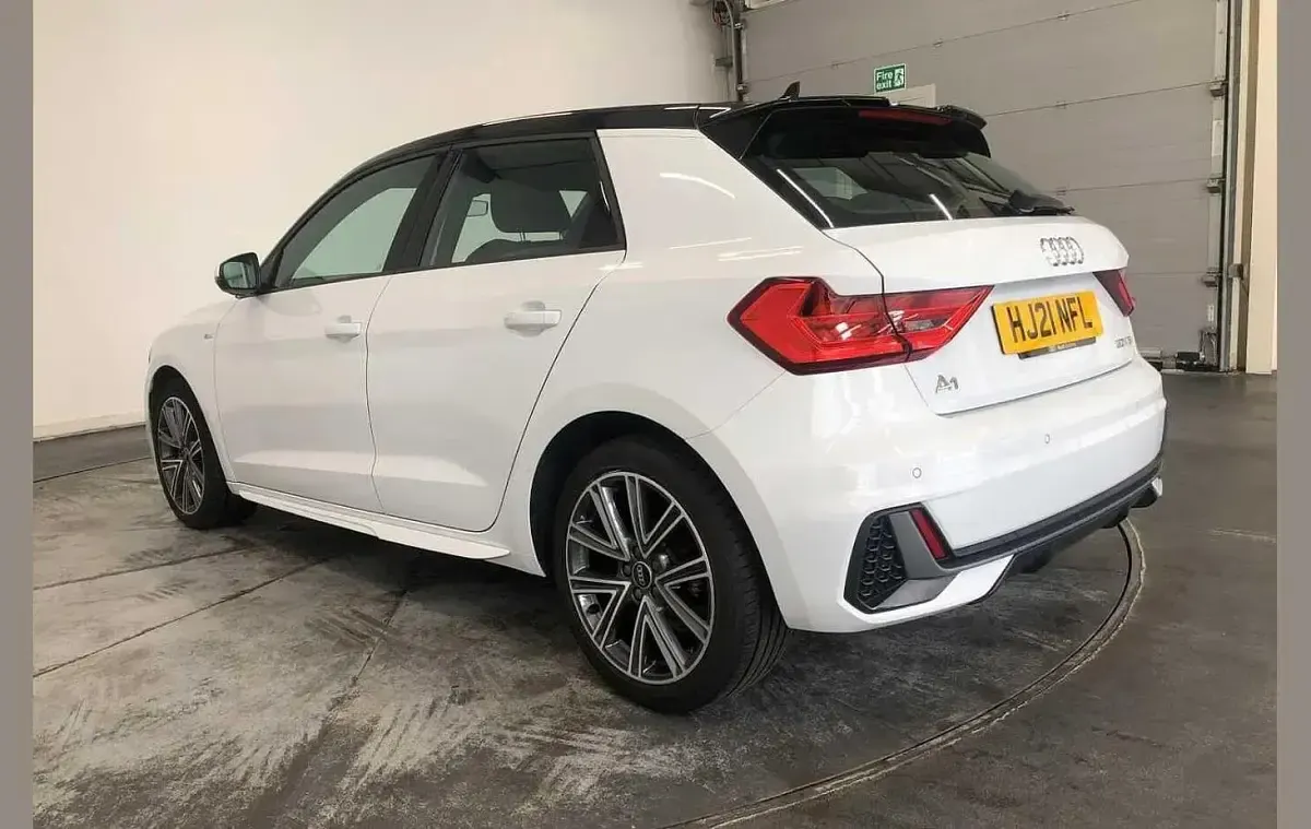 Used Audi A1 S-Line 110 HP (80 kW) 2021 White SUV