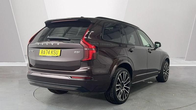 Used Volvo XC90 Ultra 247 HP (181 kW) 2025 Red SUV