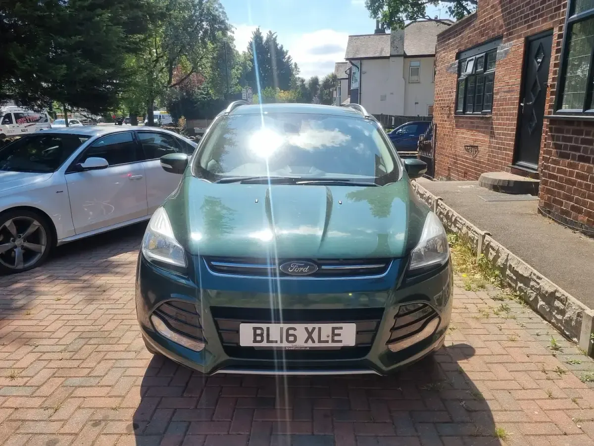 Used Ford Kuga Titanium 150 HP (110 kW) 2016 Green SUV